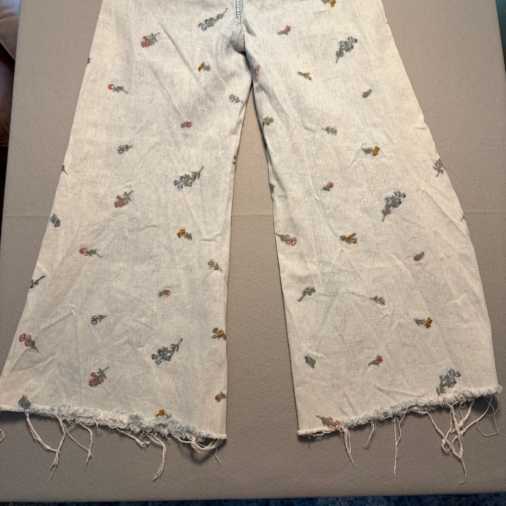 Driftwood Floral Embroidered Wide Leg Jeans Light Wash Blue Women Size 31 - Picture 11 of 15